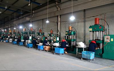 Fábrica de moldeo por inyección