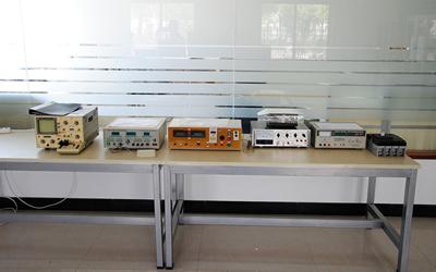 Equipo para probar los componentes 