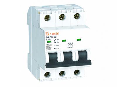 3- Interruptor en miniatura DAB6-63